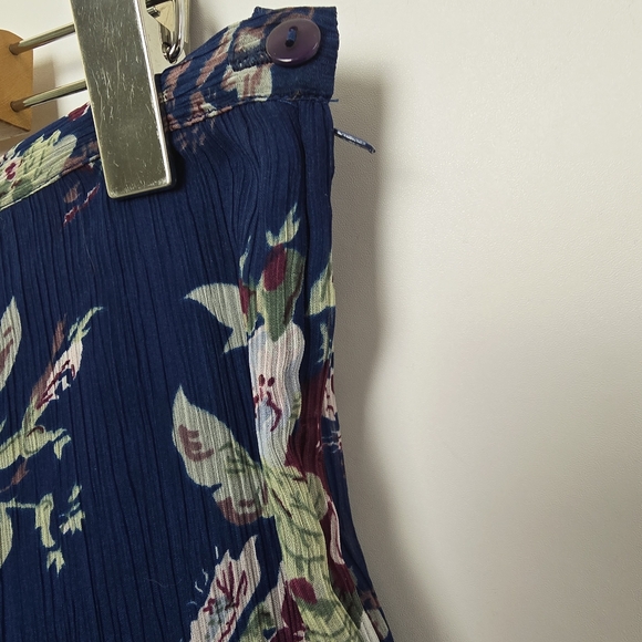 Le Chateau Vintage Y2k Layered Floral Navy Skirt, Sz M - Picture 5 of 9
